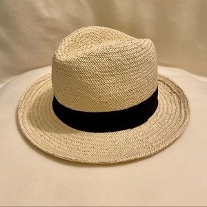 ✨NWOT Old Navy Fedora Straw Hat